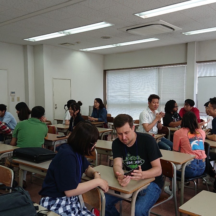關西外語專門學校 課堂情況